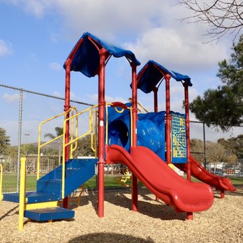 Highland Ranch Park - Awesome little toddler structure for smaller kids. - Playgrounds Near Me - San Diego, California Highland Ranch Park - Awesome little toddler structure for smaller kids. - Playgrounds Near Me - San Diego, California