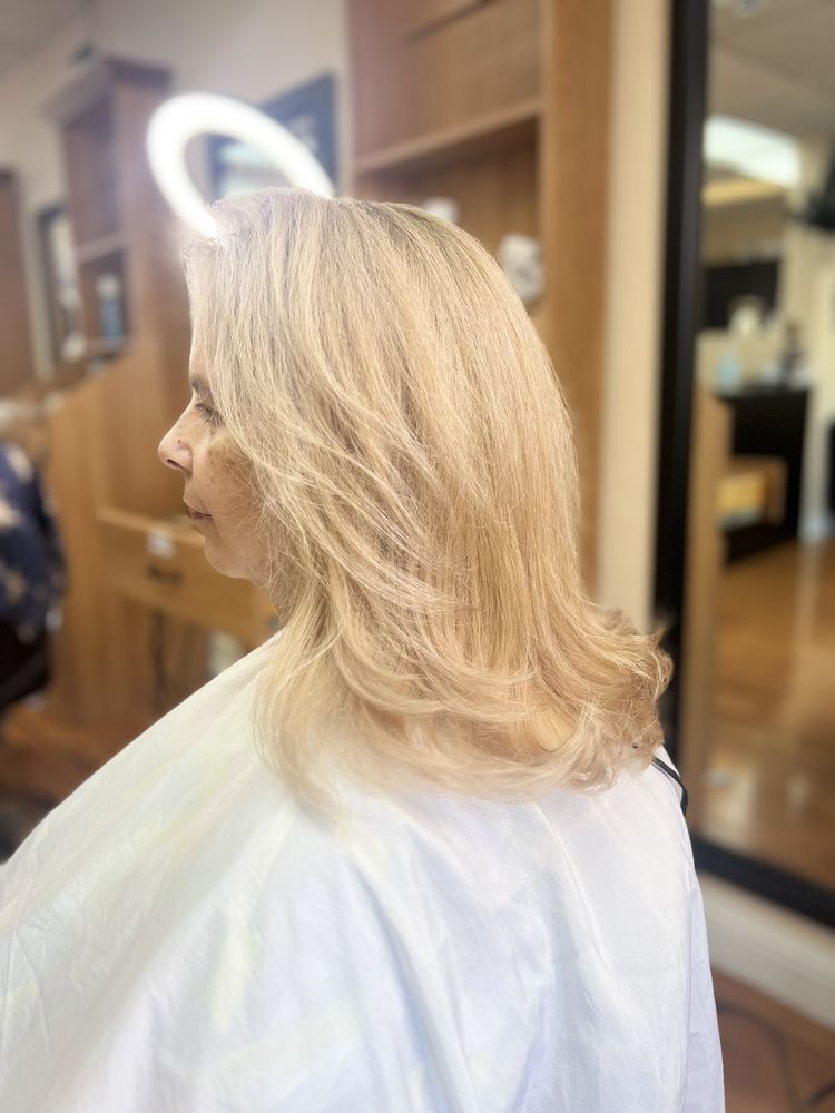 GENIO’S SALON 151 SW Blvd, Rohnert Park, California Hair Salons