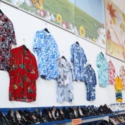 SecondPlus Second Hand Shop - Ausgefallene Hemden