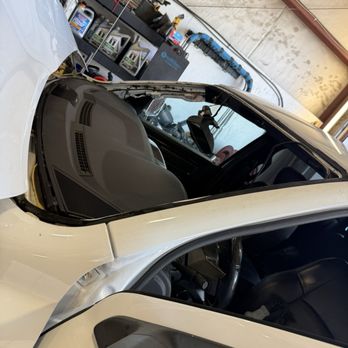 Colorado Fleetworks - Windshield replacement - Auto Repair Near Me - Commerce City, Colorado