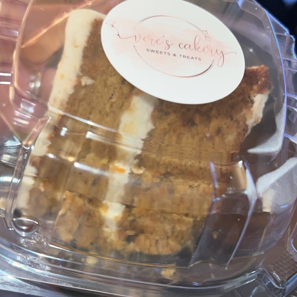 Vere’s Cakery - Carrot cake - Desserts Near Me - South Gate, California Vere’s Cakery - Carrot cake - Desserts Near Me - South Gate, California