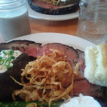 Roz's Diner - Diners Near Me - Rosebush, Michigan