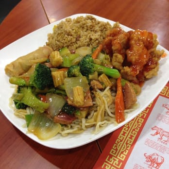 Four Seasons Chinese Restaurant - Set 2 - Dim Sum Near Me - Clovis, California