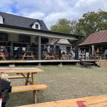 Corner BBQ Shack - The restaurant area!! - Barbeque Near Me - McKinney, Texas