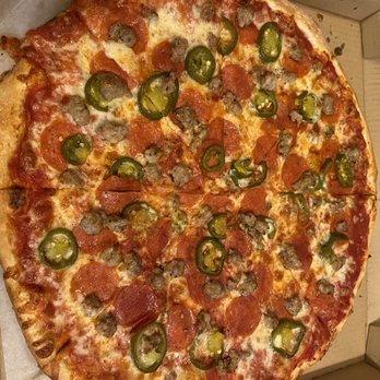Del Mar Pizza - Pepperoni sausage jalapeño - Pizza Near Me - Del Mar, California