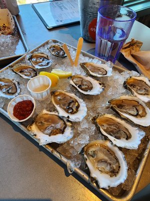 Island Creek Oyster Retail Shop by null