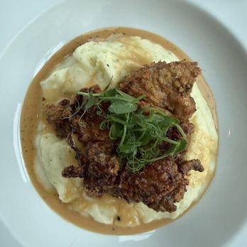 Wm Farmer & Sons - Fried chicken on mash potatoes - New American Near Me - Hudson, New York Wm Farmer & Sons - Fried chicken on mash potatoes - New American Near Me - Hudson, New York