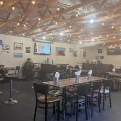 Easton BBQ - Inside