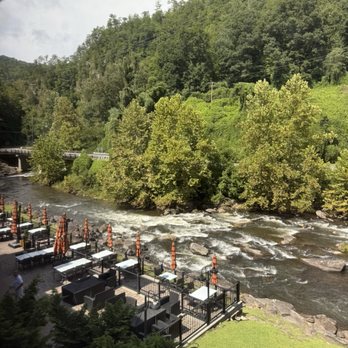 Tapoco Lodge Resort - The Cheoah River runs in front of Tapoco Lodge. Uber relaxing! - Hotels Near Me - Robbinsville, North Carolina Tapoco Lodge Resort - The Cheoah River runs in front of Tapoco Lodge. Uber relaxing! - Hotels Near Me - Robbinsville, North Carolina
