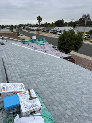 Leon K Miller Roofing Logo