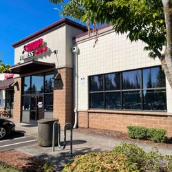 Snap Fitness - Exterior