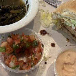 The salmon sandwich that's filling and fresh The salmon sandwich that's filling and fresh