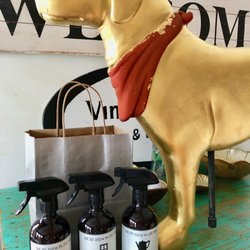 Moulinette Joyful Things - Unpacking my Murchison-Hume cleaners, love that they're pet and planet friendly. 🐕❤️