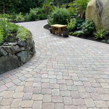 Leftshore Landscape Contracting - Photo - Landscaping Near Me - Cobble Hill, British Columbia Leftshore Landscape Contracting - Photo - Landscaping Near Me - Cobble Hill, British Columbia