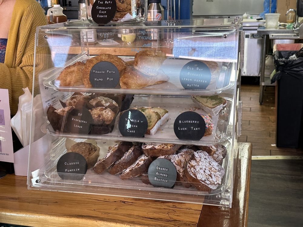 Luckys Coffee Garage