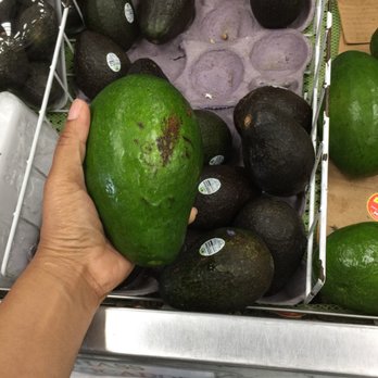 Dat Moi Market - Extremely large avocado - International Grocery Near Me - Gardena, California Dat Moi Market - Extremely large avocado - International Grocery Near Me - Gardena, California