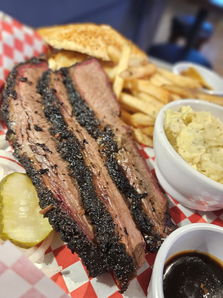 ALARY’S BAR & BARBEQUE Updated October 2024 55 Photos & 84 Reviews