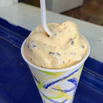 Fosters Freeze - Reese's Twister (Sm. $7.50) 06-27-2025 - Ice Cream & Frozen Yogurt Near Me - Torrance, California Fosters Freeze - Reese's Twister (Sm. $7.50) 06-27-2025 - Ice Cream & Frozen Yogurt Near Me - Torrance, California