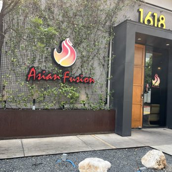 1618 Asian Fusion - Vietnamese Near Me - Austin, Texas