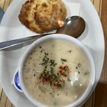 Water Prince Corner Shop - Seafood Chowder - Seafood Near Me - Charlottetown, Prince Edward Island Water Prince Corner Shop - Seafood Chowder - Seafood Near Me - Charlottetown, Prince Edward Island