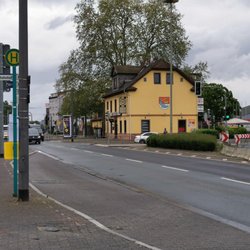 Bier-Hannes Brauereigasthof Zur Mainkur - Bushaltestelle nebenan
