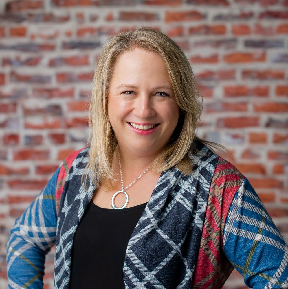 MICHELLE MOEN RE MAX ADVANTAGE PLUS Updated May 2024 13875 MN Hwy 13, Savage, Minnesota