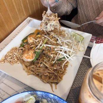 Saap Lao Thai Cuisine - Pad Thai - Thai Near Me - New Castle, Delaware