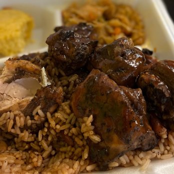 B&G Prestige Jamaican Restaurant - Jerk Chicken, Corny Bread, Cabbage - so good!! - Caribbean Near Me - Bartow, Florida