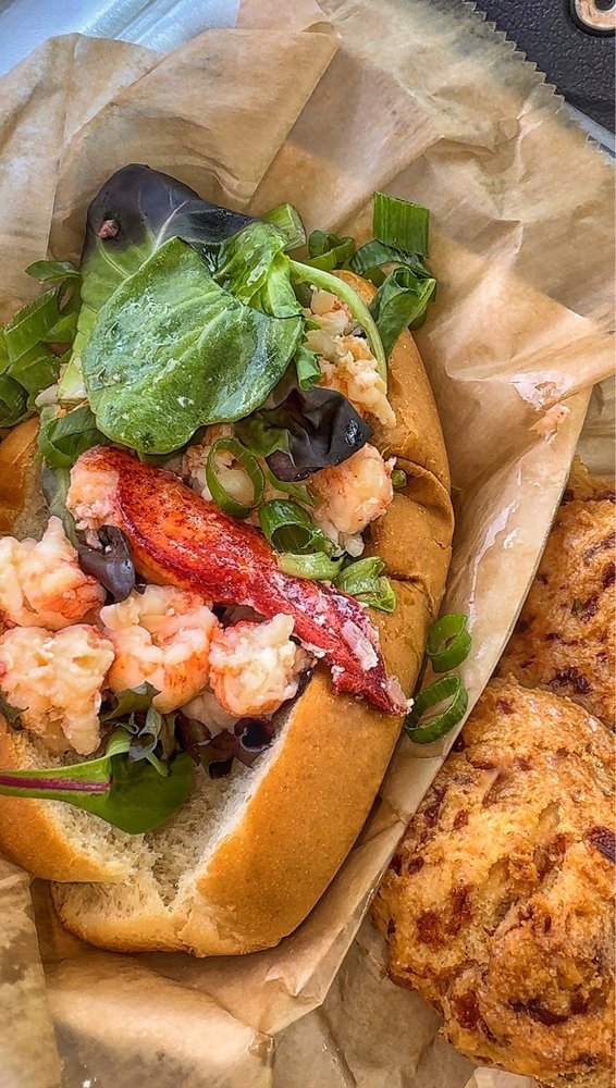 Food from Longshot Lobsta