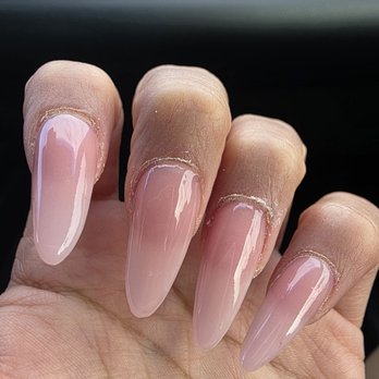 J's Nails and Spa - Business that takes advantage of it clients - Nail Salons Near Me - Vista, California