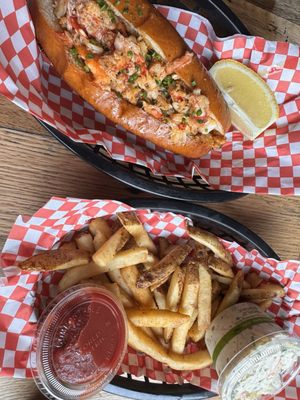 Coastal Seafoods - St. Paul by null