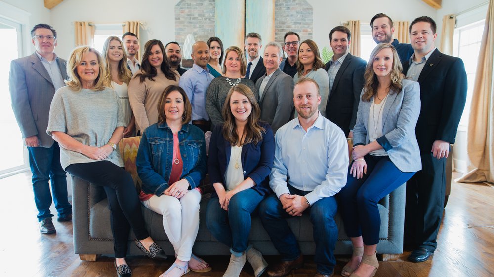 DESELMS REAL ESTATE Updated September 2024 3325 Aspen Grove Dr