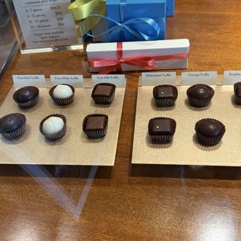 Fran's Chocolates - Candy Stores Near Me - Bellevue, Washington Fran's Chocolates - Candy Stores Near Me - Bellevue, Washington