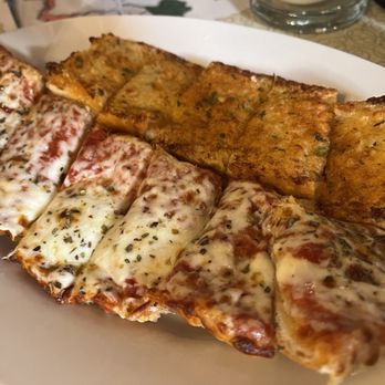 Bacchanalia Ristorante - 1/2 pizza 1/2 garlic bread Yelp check in offer - Italian Near Me - Chicago, Illinois