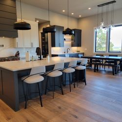 Portland Furniture - Custom made wish swivel barstools
