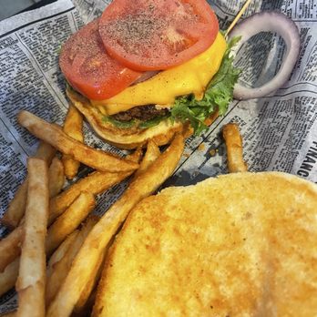 Lockwood Tavern GSO - Burger Special for $7 - Lounges Near Me - Greensboro, North Carolina Lockwood Tavern GSO - Burger Special for $7 - Lounges Near Me - Greensboro, North Carolina