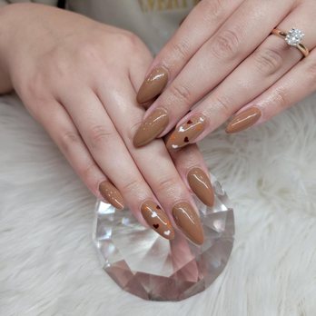 Van-Bella Nails & Spa - Nail Salons Near Me - Calgary, Alberta