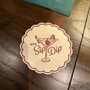 Gus' Sip & Dip - Pubs Near Me - Chicago, Illinois