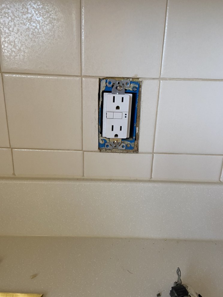 Slide of Mike Can Handyman Services