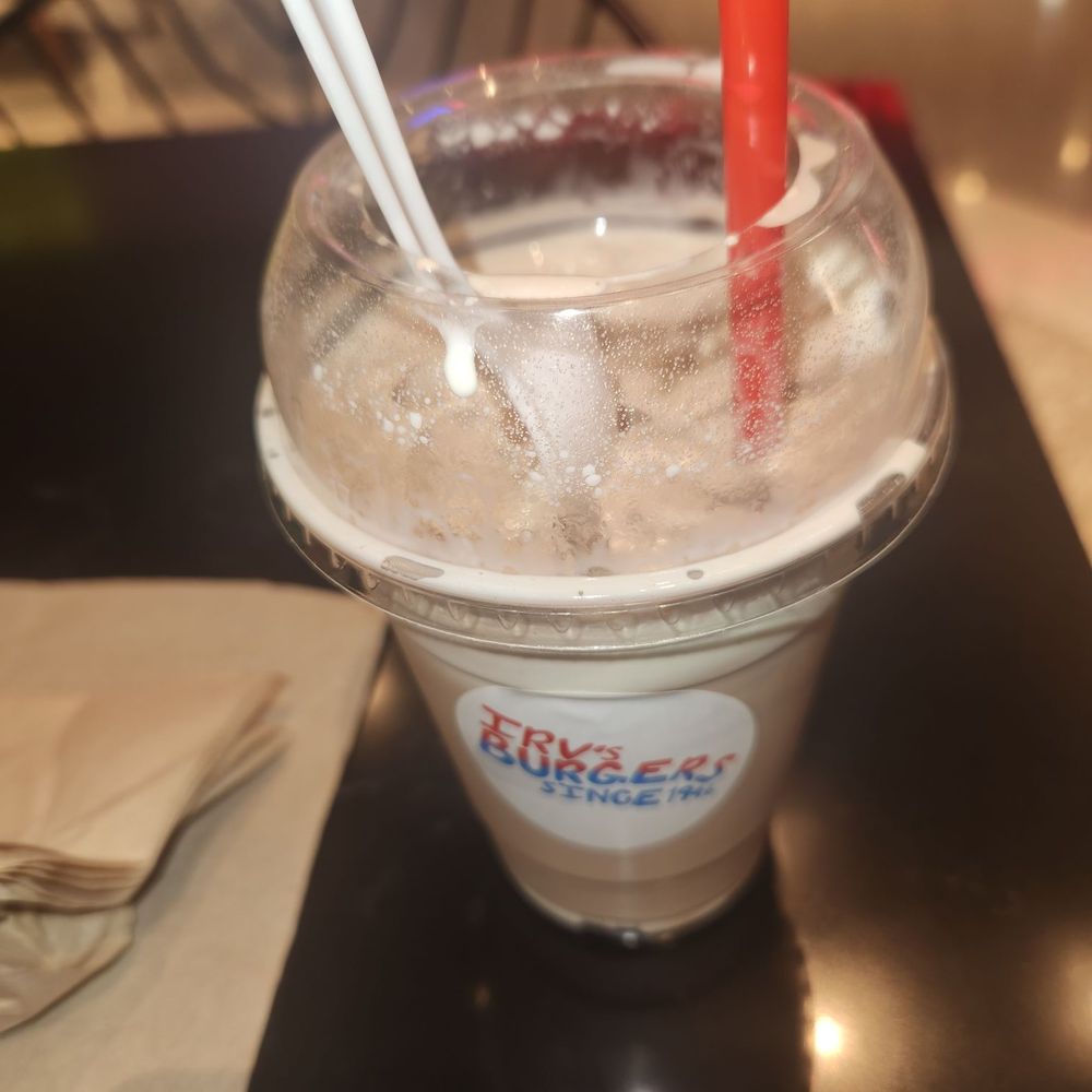 Irv's Burgers - Chocolate Shake (delicious!) - Burgers Near Me - Las Vegas, Nevada Irv's Burgers - Chocolate Shake (delicious!) - Burgers Near Me - Las Vegas, Nevada