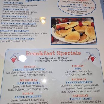Seven Dwarfs Family Restaurant - Menu - Breakfast & Brunch Near Me - Wheaton, Illinois