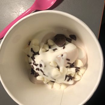 Heavenly Yogurt - Tart and cookies and cream, with various chocolate-y toppings - Ice Cream & Frozen Yogurt Near Me - San Diego, California Heavenly Yogurt - Tart and cookies and cream, with various chocolate-y toppings - Ice Cream & Frozen Yogurt Near Me - San Diego, California