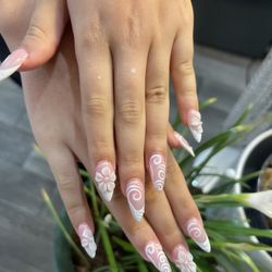 Back to school with gel X nails design.
