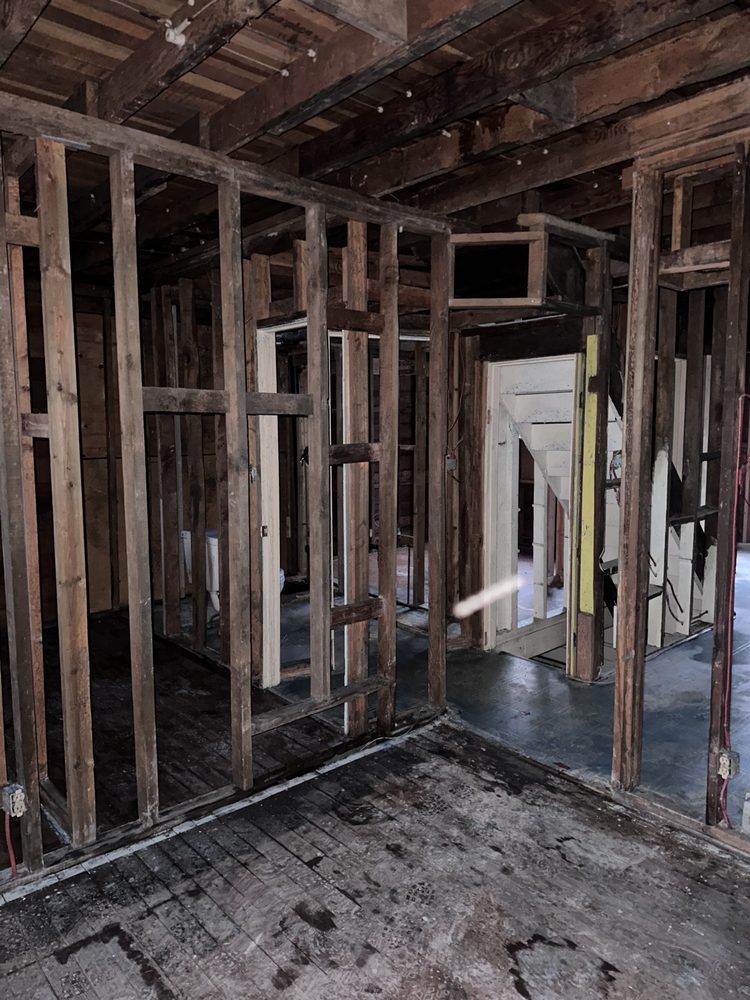 The Asbestos Guide: For Homeowners and Renovators - Annabode