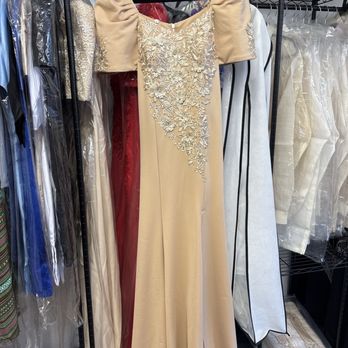 Barong Warehouse - Women's Clothing Near Me - Escondido, California Barong Warehouse - Women's Clothing Near Me - Escondido, California
