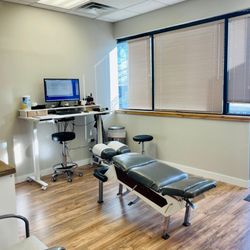 Optimal Health Chiropractic - Dr. Chris moved his space back up to the front of the office for a bigger, more spacious adjusting area.