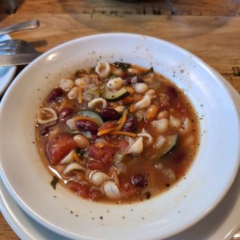 Olive Garden Italian Restaurant - Italian Near Me - Temecula, California