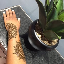 Patel's Threading & Henna Art - Henna art patels