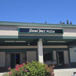 Round Table Pizza