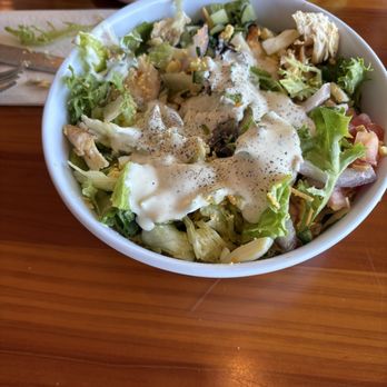 Roosters Polaris - Grilled chicken salad - Chicken Wings Near Me - Columbus, Ohio